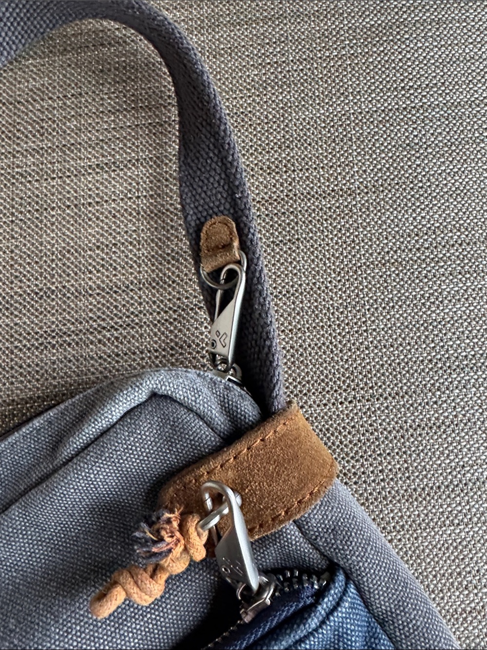 Travelon Gray and Blue Canvas Messenger Crossbody - Picture 2 of 7